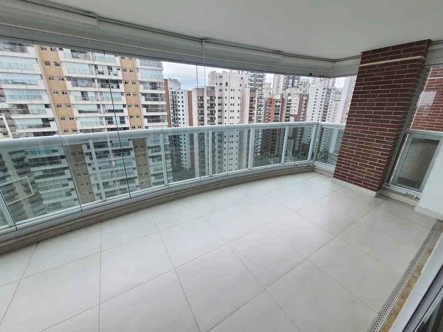 Foto 1 de Apartamento com 3 Quartos para alugar, 180m² em Tatuapé, São Paulo