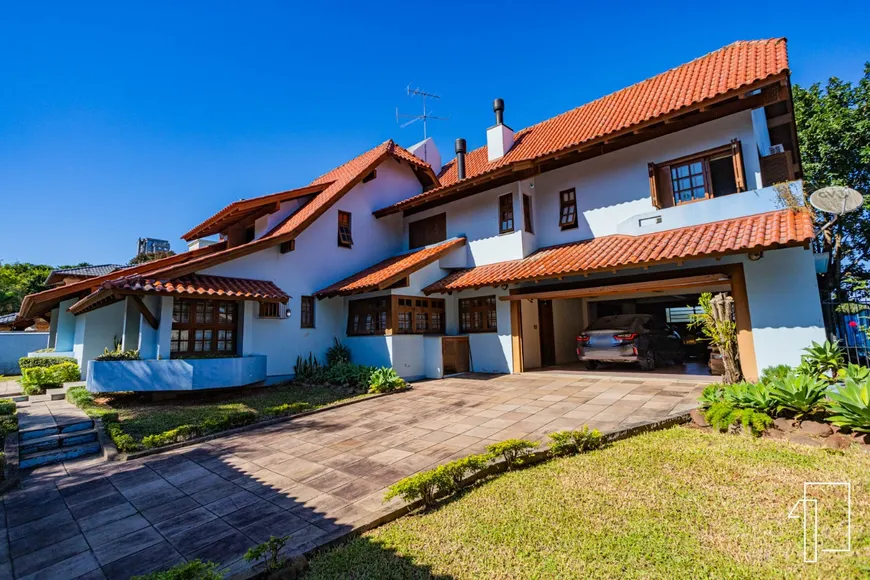 Foto 1 de Casa com 4 Quartos à venda, 503m² em Morro do Espelho, São Leopoldo