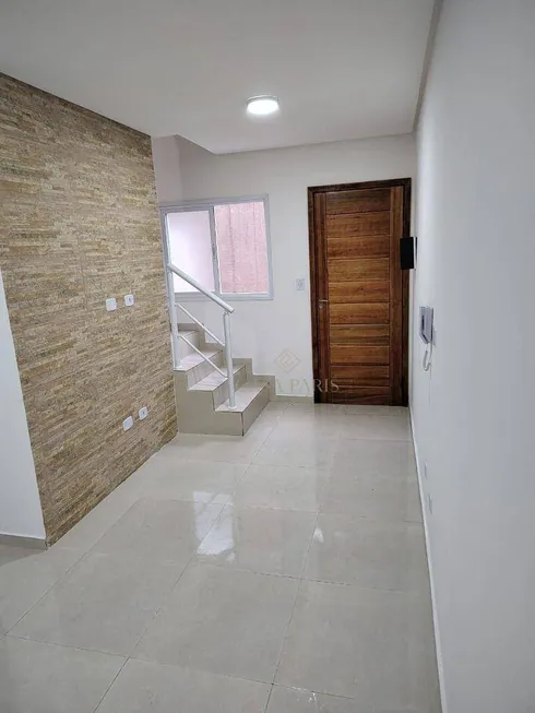 Foto 1 de Casa de Condomínio com 2 Quartos à venda, 60m² em Maracanã, Praia Grande