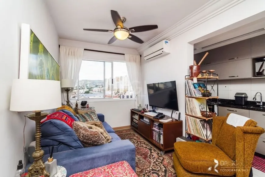 Foto 1 de Apartamento com 1 Quarto à venda, 39m² em Rio Branco, Porto Alegre