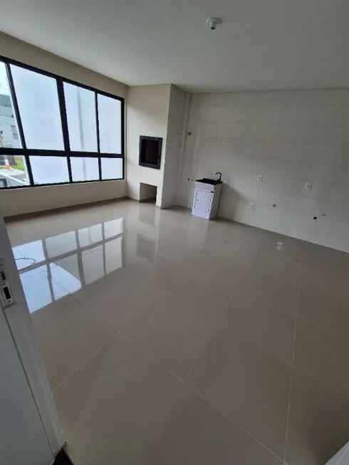 Foto 1 de Apartamento com 2 Quartos para alugar, 72m² em Rio Pequeno, Camboriú