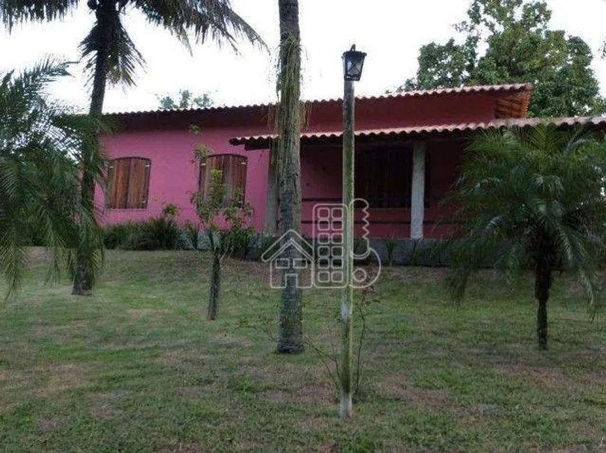 Foto 1 de Fazenda/Sítio com 3 Quartos à venda, 200m² em Condado de Maricá, Maricá