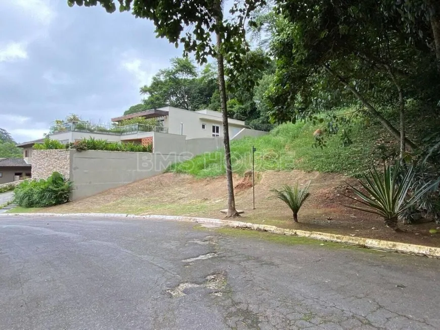 Foto 1 de Lote/Terreno à venda, 842m² em Pousada dos Bandeirantes, Carapicuíba