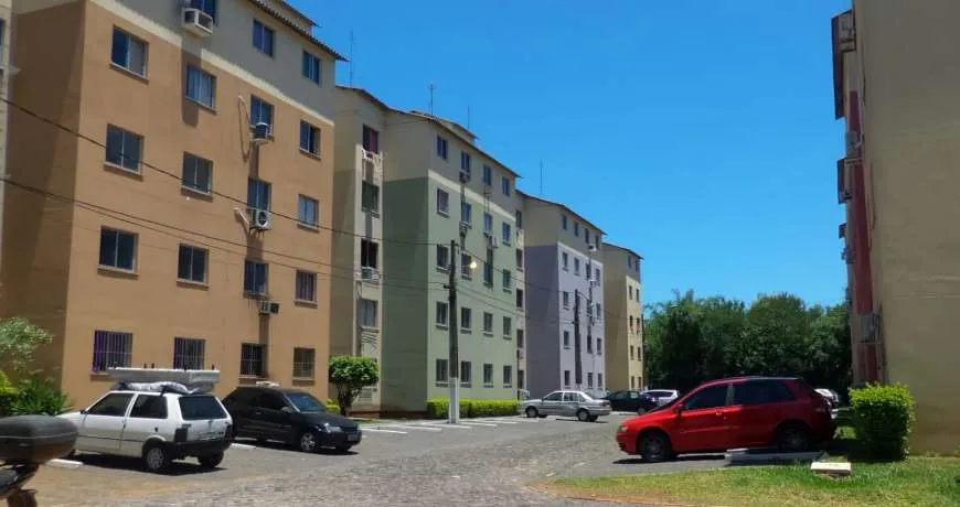 Foto 1 de Apartamento com 2 Quartos à venda, 38m² em Olaria, Canoas