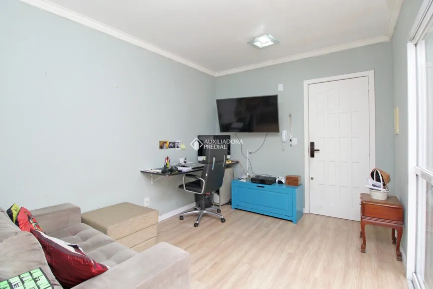 Foto 1 de Apartamento com 2 Quartos à venda, 77m² em Jardim Itú Sabará, Porto Alegre