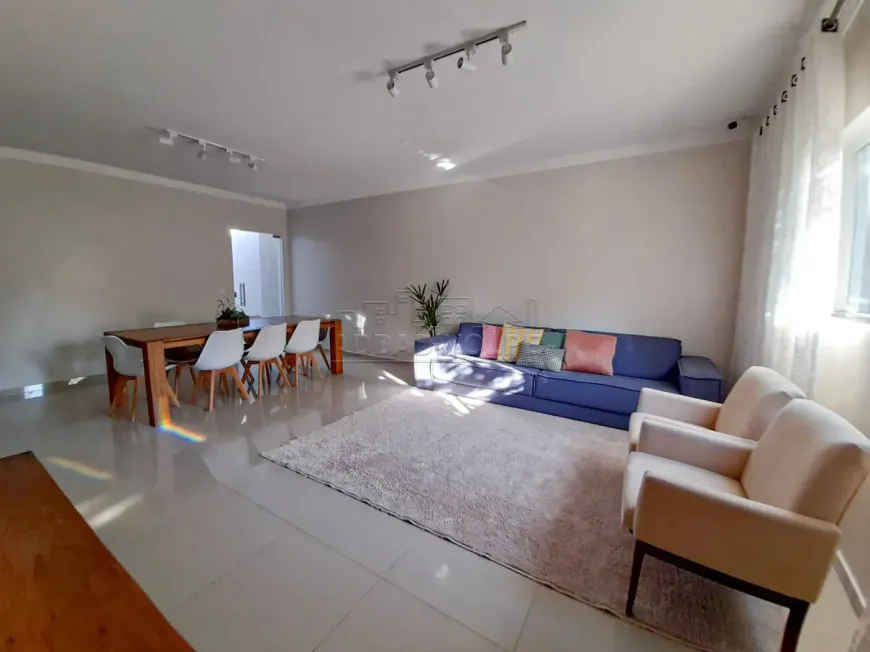 Foto 1 de Casa de Condomínio com 3 Quartos à venda, 195m² em Jardim Shangri La, Bauru