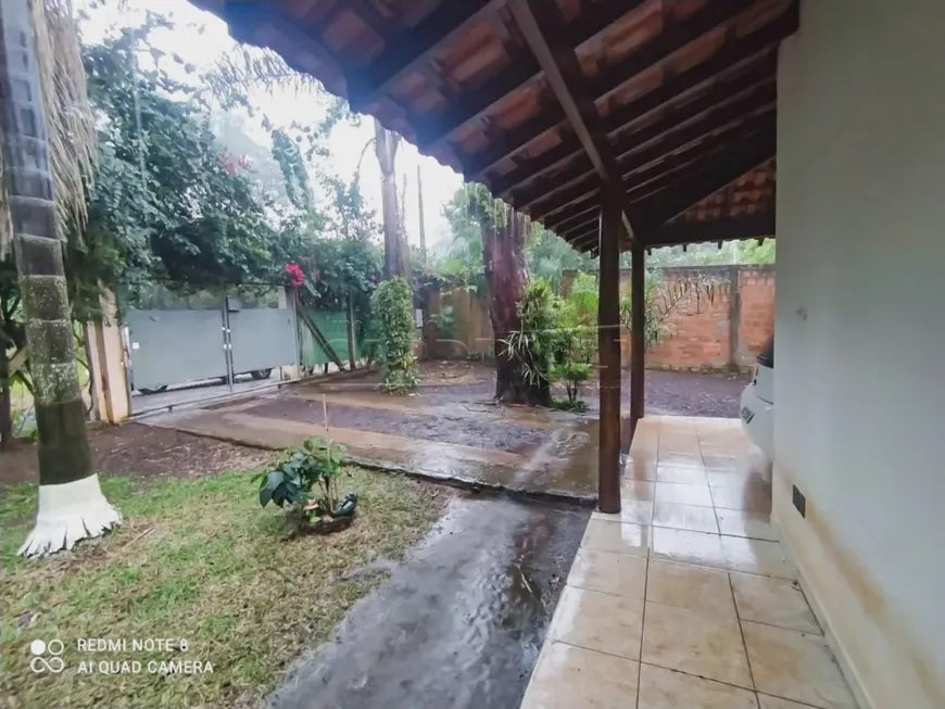 Foto 1 de Fazenda/Sítio com 3 Quartos à venda, 149m² em Jardim Zavanella, Araraquara