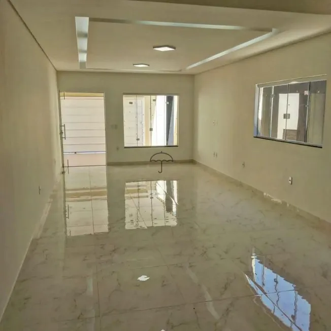 Foto 1 de Casa com 3 Quartos à venda, 100m² em Parque da Barragem Setor 12, Águas Lindas de Goiás