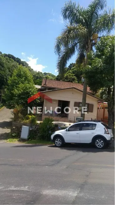 Foto 1 de Casa com 5 Quartos à venda, 170m² em Piratini, Gramado