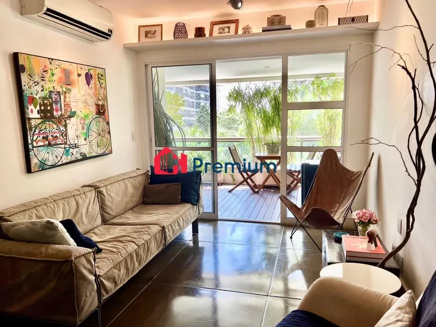 Foto 1 de Apartamento com 3 Quartos à venda, 114m² em Barra da Tijuca, Rio de Janeiro