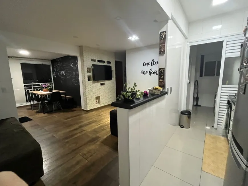 Foto 1 de Apartamento com 3 Quartos à venda, 70m² em Vila Carrão, São Paulo