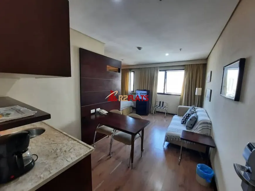 Foto 1 de Apartamento com 1 Quarto para alugar, 28m² em Brooklin, São Paulo