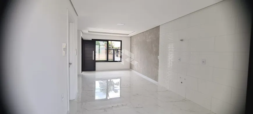 Foto 1 de Casa com 2 Quartos à venda, 92m² em Parque da Matriz, Cachoeirinha