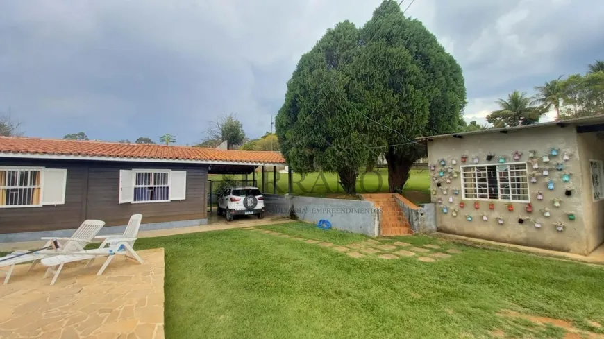 Foto 1 de Fazenda/Sítio com 3 Quartos à venda, 200m² em BAIRRO PINHEIRINHO, Vinhedo