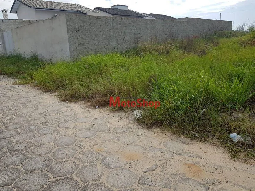 Foto 1 de Lote/Terreno à venda, 390m² em Caverazinho, Araranguá