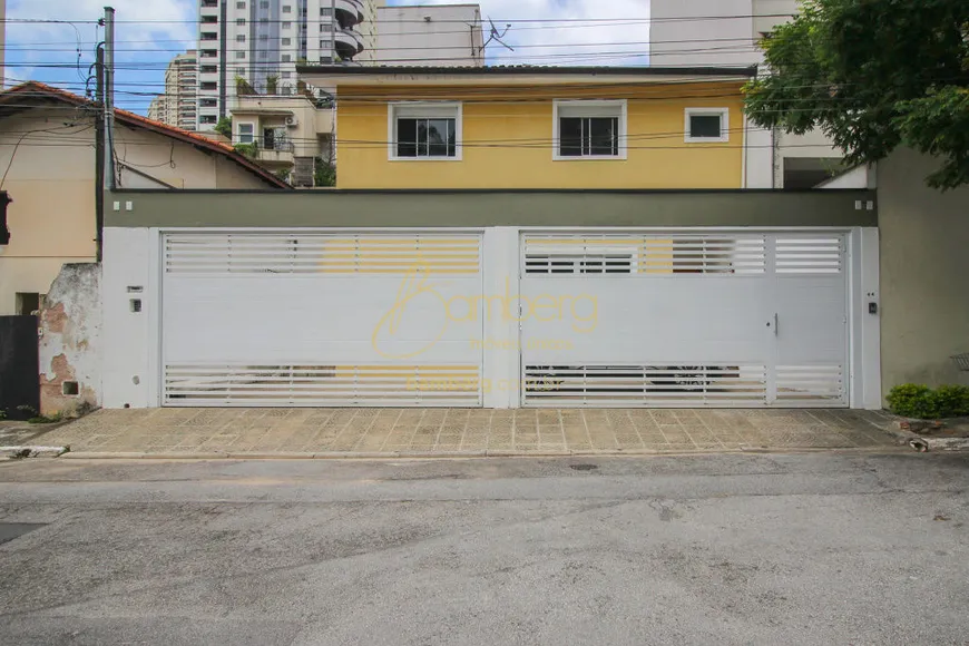 Foto 1 de Casa com 3 Quartos à venda, 250m² em Panamby, São Paulo
