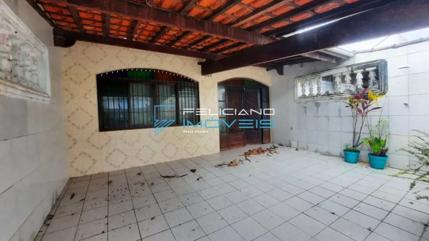 Foto 1 de Casa com 2 Quartos à venda, 120m² em Vila Caicara, Praia Grande