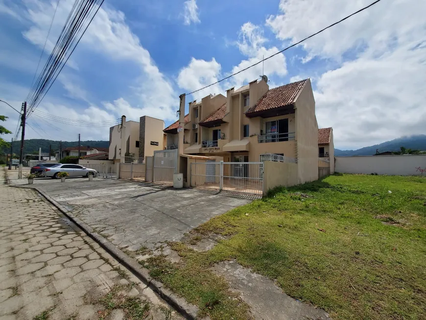 Foto 1 de Apartamento com 2 Quartos à venda, 55m² em Caioba, Matinhos