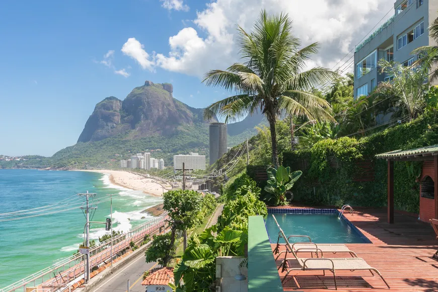 Foto 1 de Casa com 4 Quartos à venda, 380m² em Vidigal, Rio de Janeiro