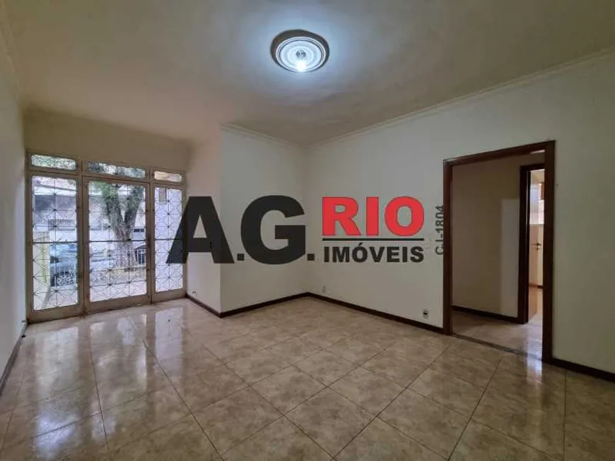 Foto 1 de Apartamento com 3 Quartos à venda, 86m² em  Vila Valqueire, Rio de Janeiro