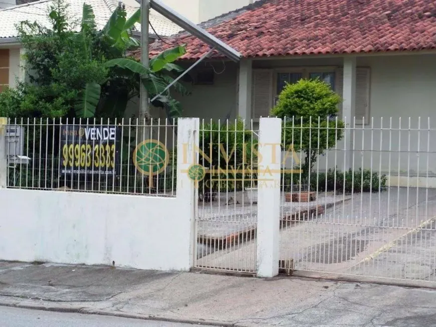 Foto 1 de Lote/Terreno à venda, 440m² em Estreito, Florianópolis