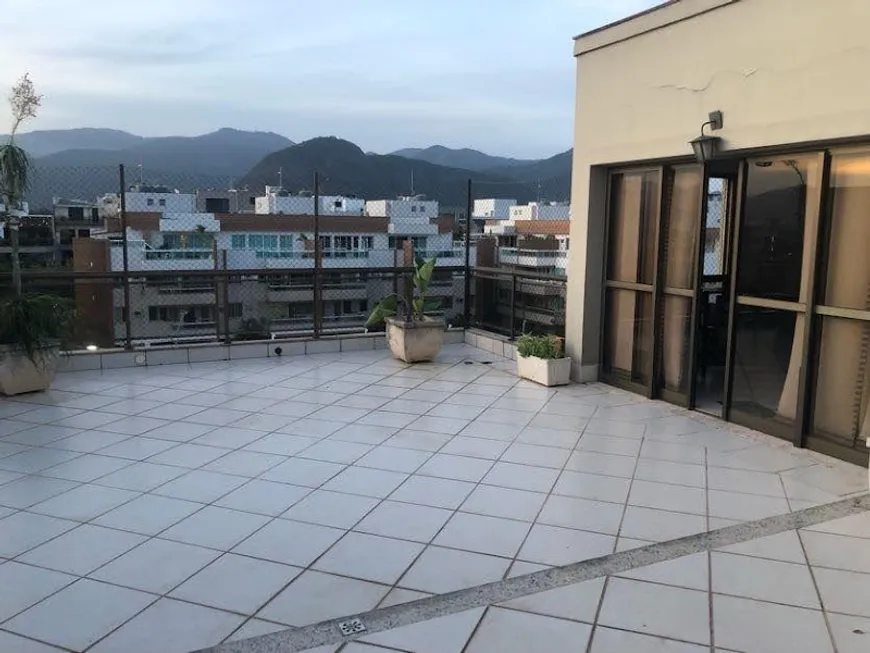 Foto 1 de Cobertura com 6 Quartos à venda, 480m² em Recreio Dos Bandeirantes, Rio de Janeiro