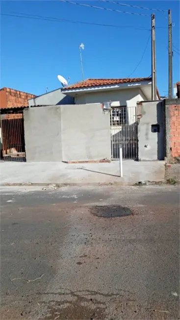 Foto 1 de Casa com 2 Quartos à venda, 81m² em Centro, Ibaté