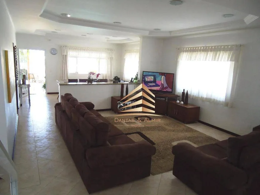 Foto 1 de Casa de Condomínio com 5 Quartos à venda, 420m² em Condominio Shambala I, Atibaia