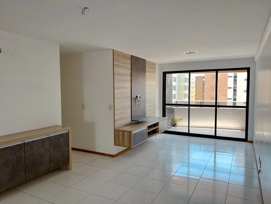 Foto 1 de Apartamento com 3 Quartos à venda, 108m² em Jatiúca, Maceió