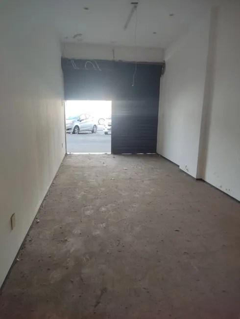 Foto 1 de Ponto Comercial para alugar, 24m² em José Bonifácio, Fortaleza