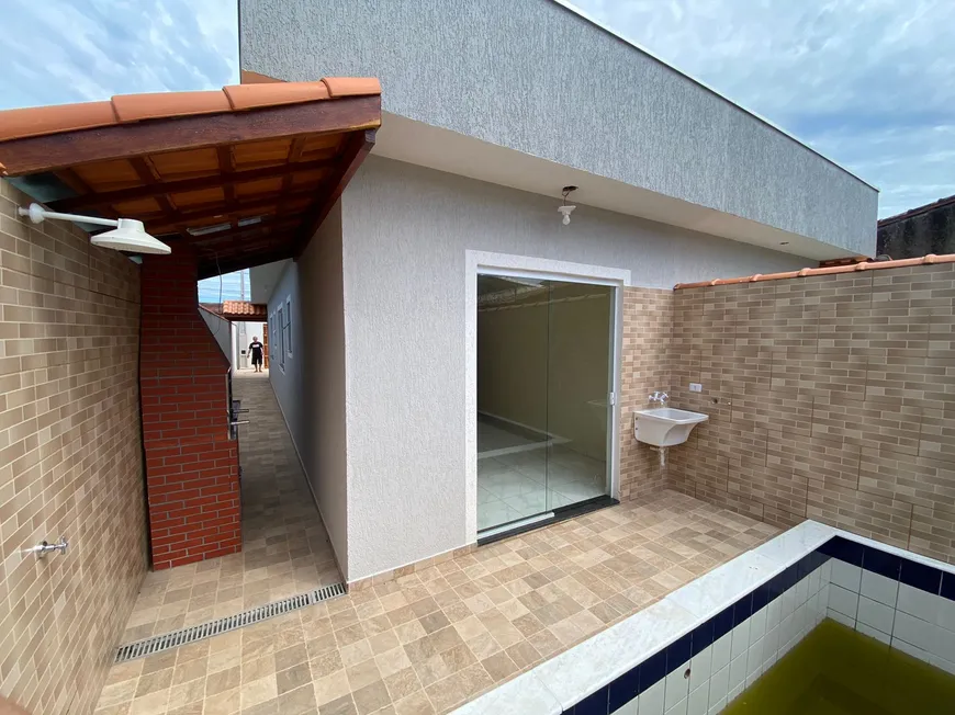 Foto 1 de Casa com 2 Quartos à venda, 68m² em Balneário Gaivotas, Itanhaém