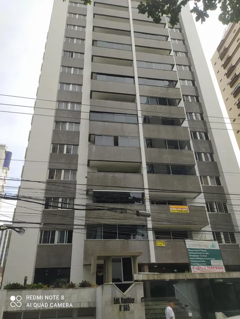 Foto 1 de Apartamento com 3 Quartos à venda, 186m² em Boa Viagem, Recife