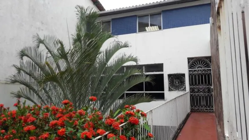 Foto 1 de Casa com 4 Quartos à venda, 150m² em Garcia, Salvador