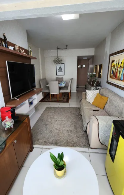 Foto 1 de Apartamento com 3 Quartos à venda, 75m² em Imbuí, Salvador