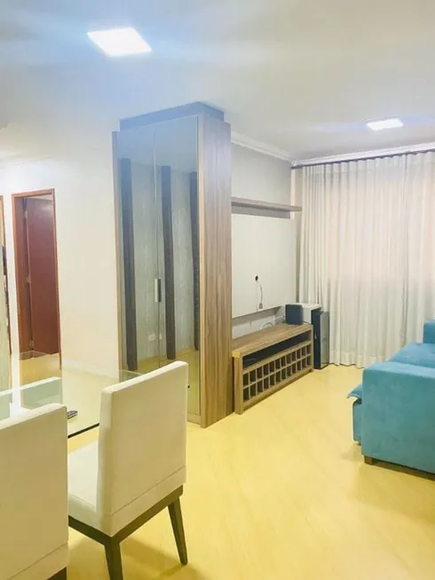 Foto 1 de Apartamento com 3 Quartos à venda, 72m² em Residencial do Lago, Londrina