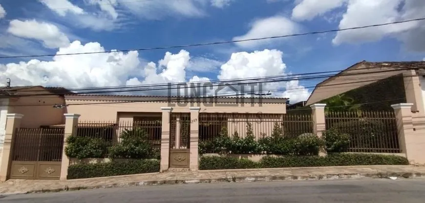 Foto 1 de Casa com 4 Quartos à venda, 929m² em Bonfim, São João Del Rei