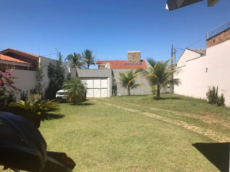 Foto 1 de Casa com 2 Quartos à venda, 480m² em Jardim Terra Branca, Bauru