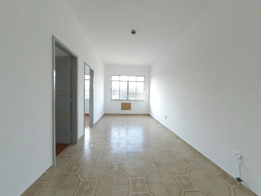 Foto 1 de Apartamento com 2 Quartos para alugar, 60m² em Jardim Sulacap, Rio de Janeiro