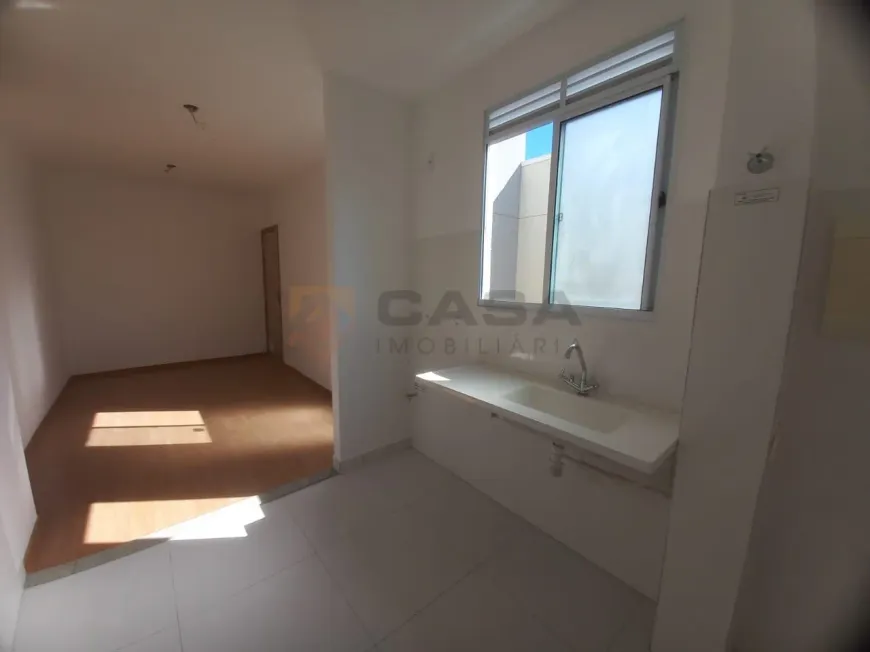 Foto 1 de Apartamento com 2 Quartos à venda, 45m² em Chacara Parreiral, Serra