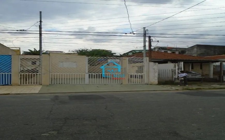 Foto 1 de Casa com 1 Quarto para alugar, 50m² em Vila Nova Curuçá, São Paulo