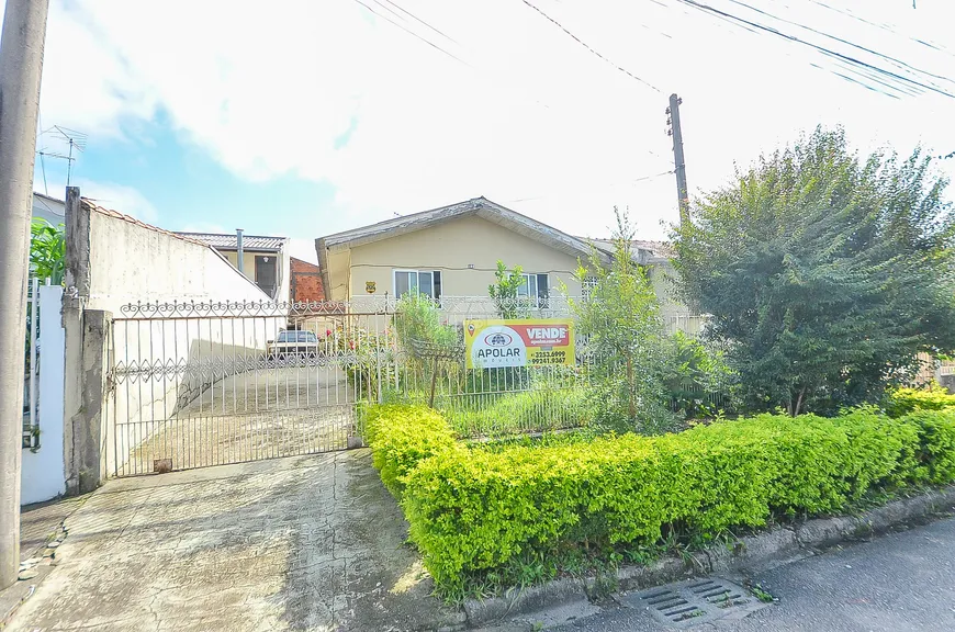 Foto 1 de Casa com 3 Quartos à venda, 51m² em Sitio Cercado, Curitiba