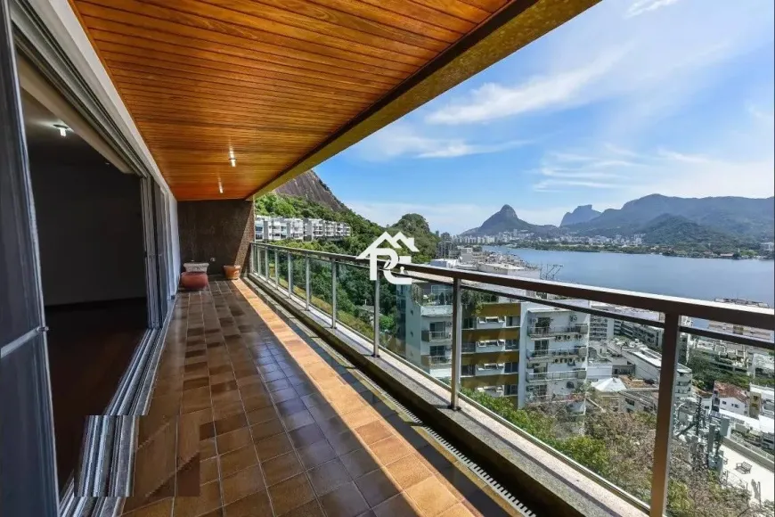 Foto 1 de Apartamento com 4 Quartos à venda, 282m² em Lagoa, Rio de Janeiro