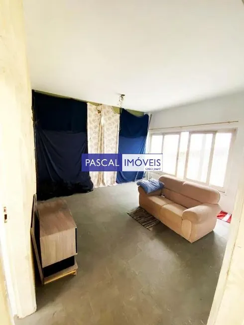 Foto 1 de Casa com 3 Quartos à venda, 200m² em Jardim Petrópolis, São Paulo