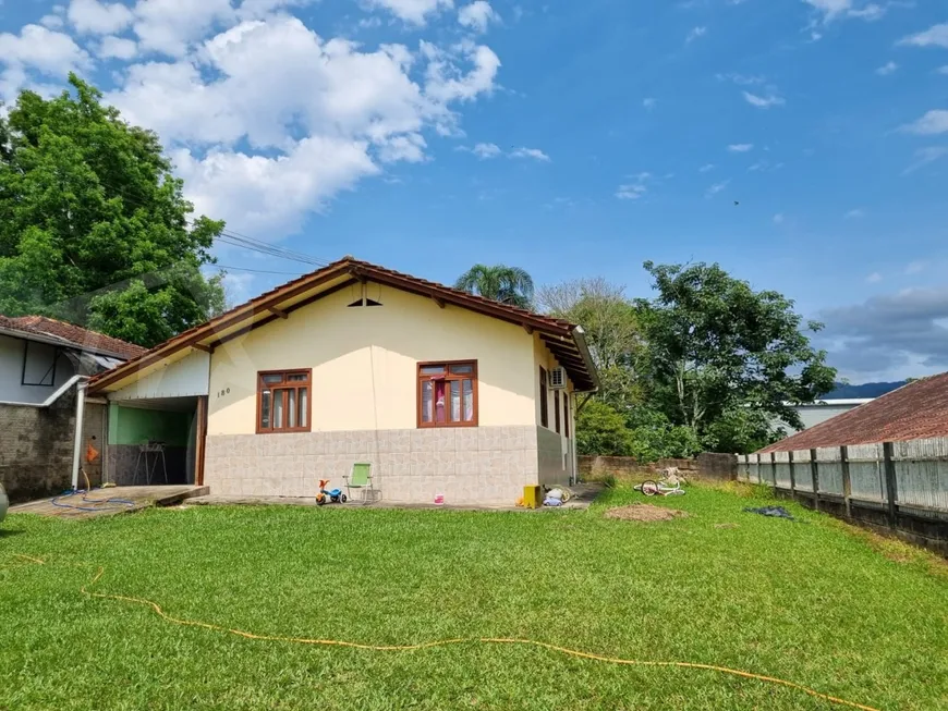 Foto 1 de Casa com 2 Quartos à venda, 100m² em Rio Morto, Indaial