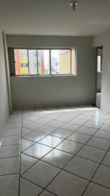 Foto 1 de Apartamento com 2 Quartos para alugar, 55m² em Setor Bueno, Goiânia