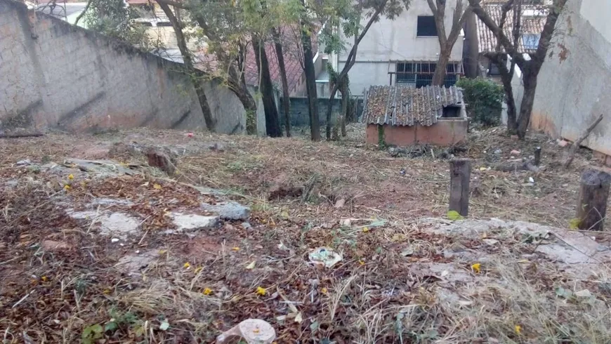 Foto 1 de Lote/Terreno à venda, 360m² em Álvaro Camargos, Belo Horizonte