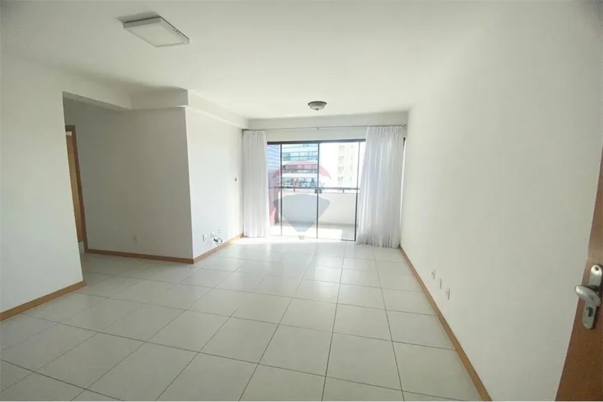 Foto 1 de Apartamento com 3 Quartos à venda, 93m² em Pituba, Salvador