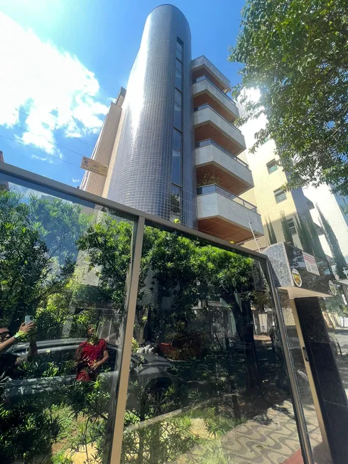 Foto 1 de Apartamento com 4 Quartos à venda, 235m² em São José, Belo Horizonte