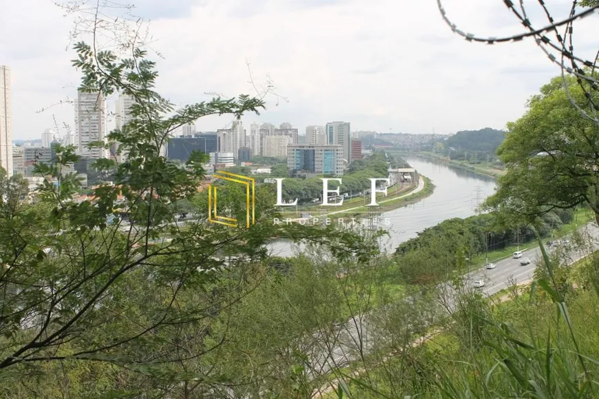 Foto 1 de Casa de Condomínio com 4 Quartos à venda, 500m² em Morumbi, São Paulo