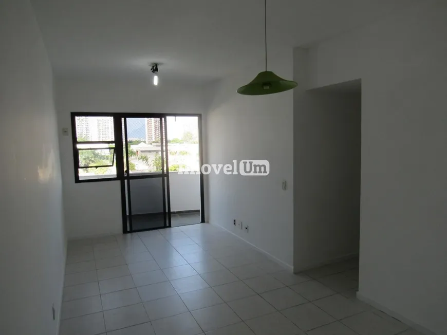 Foto 1 de Apartamento com 3 Quartos à venda, 79m² em Barra da Tijuca, Rio de Janeiro